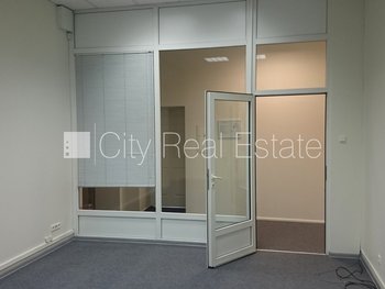 Iznomā komerctelpas Rīgā, Centrā 435918