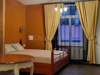 Izīrē dzīvokli Rīgā, Centrā 518006