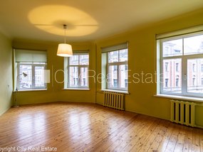 Izīrē dzīvokli Rīgā, Centrā 517852